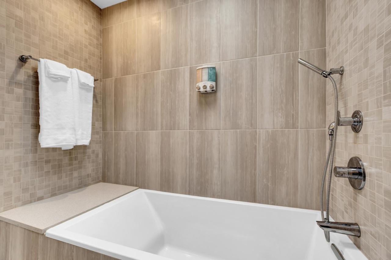 A Friendly Staycation - Downtown Greensboro Close To Major Attractions! Екстериор снимка